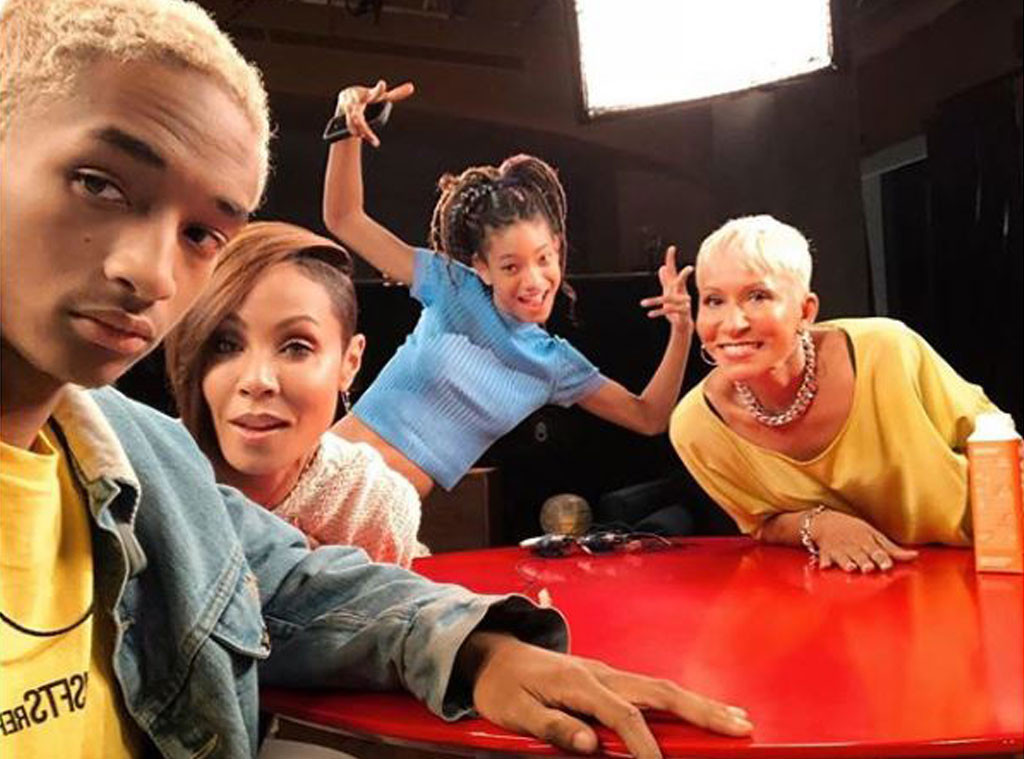Red Table Talk, Jada Pinkett Smith, Willow Smith, Adrienne Banfield Norris, Jaden Smith